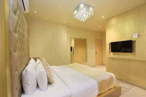 Deluxe Room | 1 bedroom, free WiFi