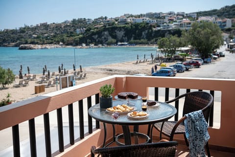 Luxury Apartment, 1 Bedroom, Non Smoking, Sea View | Beach/ocean view