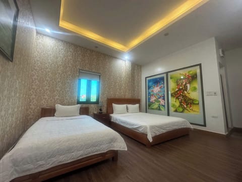 Standard Family Room | Premium bedding, individually decorated, desk, iron/ironing board
