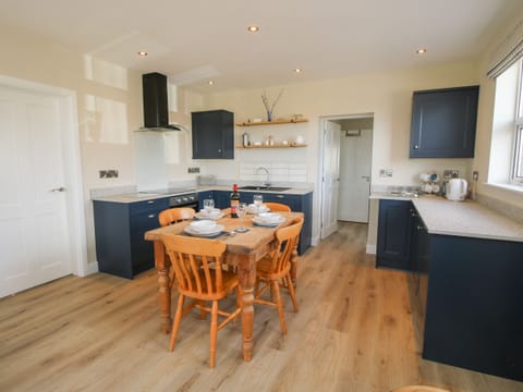 Fridge, dishwasher, electric kettle, toaster