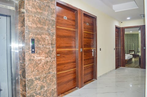 Elevator
