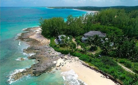 House, 5 Bedrooms | Beach | Beach nearby