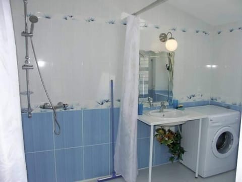 Comfort Cottage, Ensuite, Lake View (gite) | Bathroom