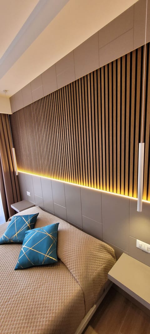 In-room safe, individually furnished, desk, soundproofing