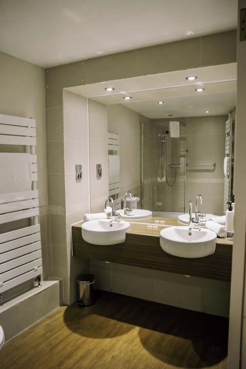 Free toiletries, hair dryer, towels