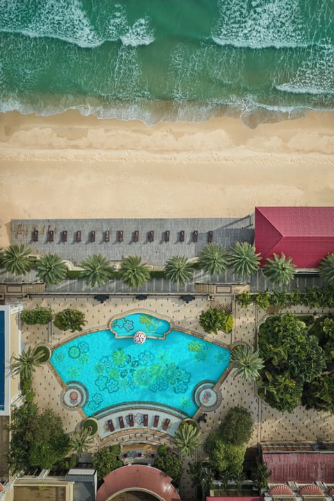 Beach/ocean view