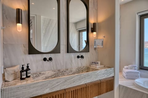 Deluxe Suite, Sea View (200m from the Main Hotel) | Bathroom | Designer toiletries, hair dryer, bathrobes, slippers