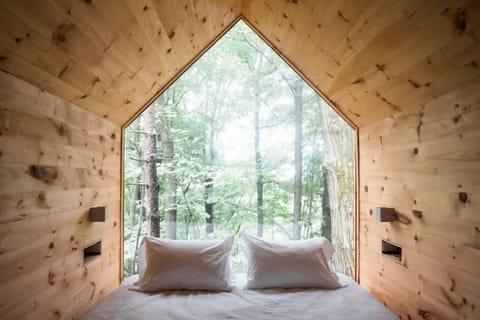 Comfort Cabin, 1 King Bed, Mountainside | 1 bedroom, premium bedding, pillowtop beds, laptop workspace