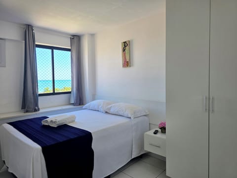 Apartment | 2 bedrooms, iron/ironing board, free WiFi, bed sheets
