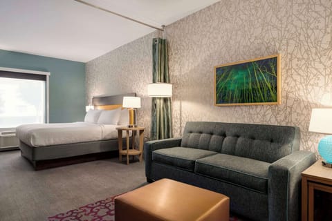 60-inch Smart TV with digital channels, Netflix, Hulu