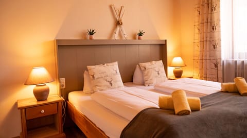 Comfort Family Room | Egyptian cotton sheets, premium bedding, memory foam beds