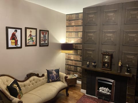 House, 2 Bedrooms