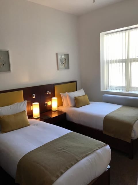 In-room safe, iron/ironing board, free WiFi