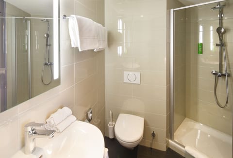 Shower, free toiletries, hair dryer, towels