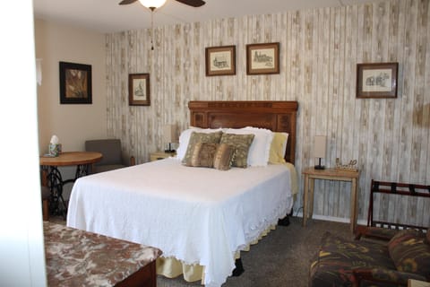 Room, 1 Queen Bed | 1 bedroom, individually decorated, individually furnished, free WiFi