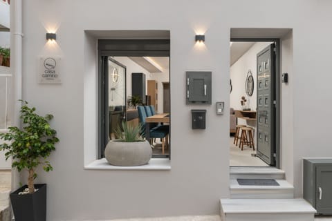 Deluxe House | 2 bedrooms, blackout drapes, soundproofing, iron/ironing board