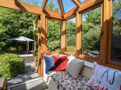 Cottage | Property grounds