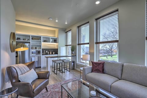 Apartment (2 Bedrooms) | Front of property
