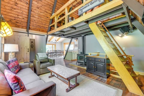 House (2 Bedrooms) | Interior