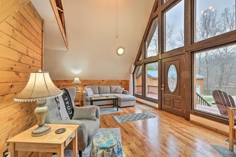 House (2 Bedrooms) | Interior