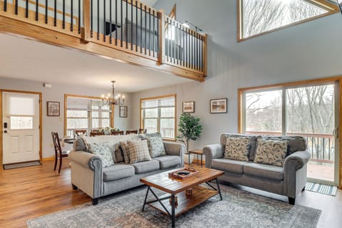 House (4 Bedrooms) | Interior