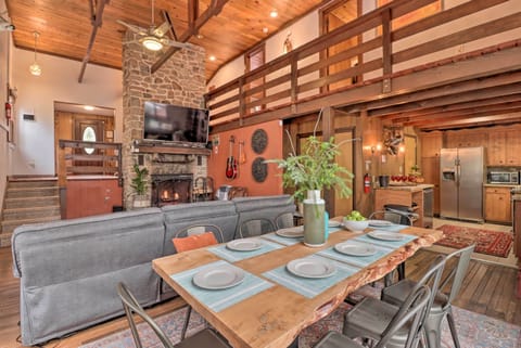 House (4 Bedrooms) | Front of property