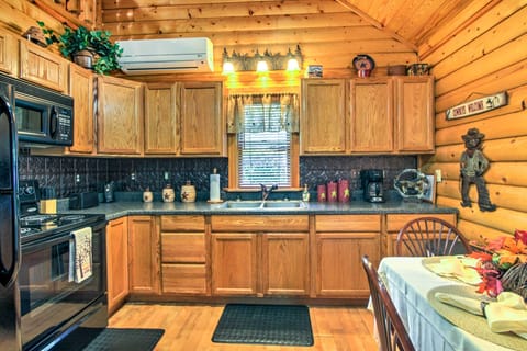 House (1 Bedroom) | Interior