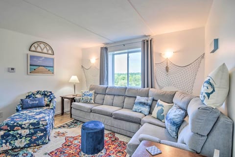 Cottage (2 Bedrooms) | Interior