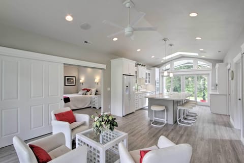 Cottage (2 Bedrooms) | Interior