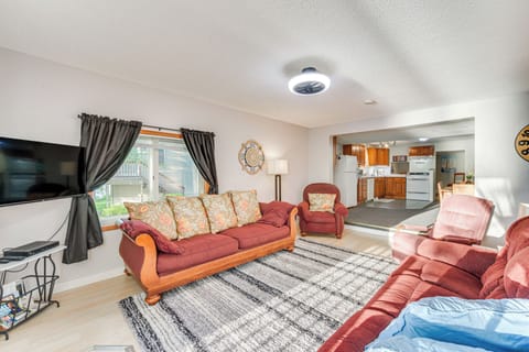 House (3 Bedrooms) | Interior