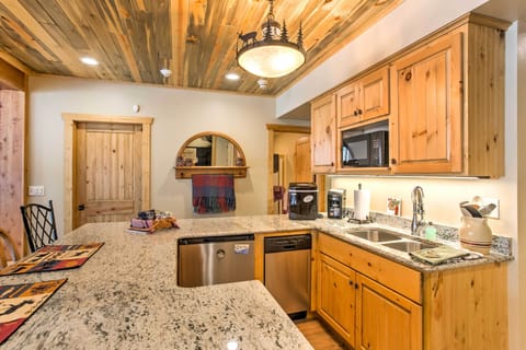 Apartment (1 Bedroom) | Interior