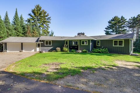 House (5 Bedrooms) | Interior