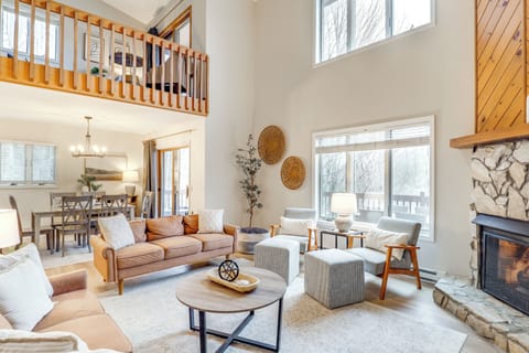 Apartment (3 Bedrooms) | Front of property