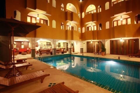 Outdoor pool, open 8:00 AM to 9:00 PM, sun loungers