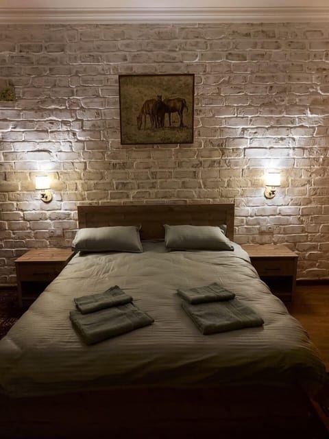 Standard Double Room | Desk, laptop workspace, soundproofing, iron/ironing board (on request)