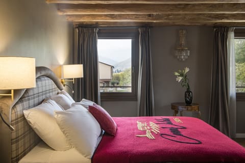 Superior Room | Egyptian cotton sheets, premium bedding, down comforters, pillowtop beds