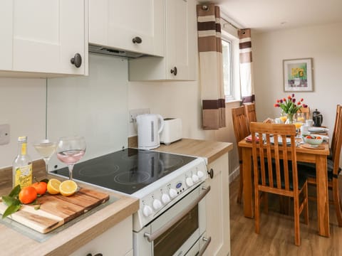 Fridge, dishwasher, electric kettle, toaster