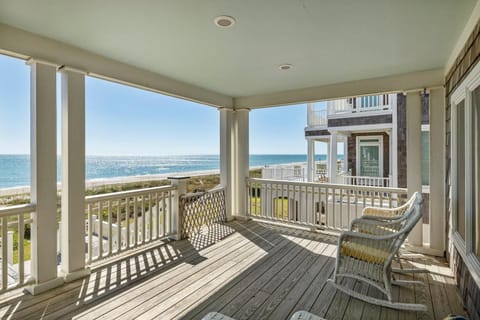 House, 5 Bedrooms | Property grounds
