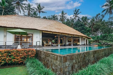 Basic Villa, Multiple Beds | Pool | Outdoor pool, an infinity pool