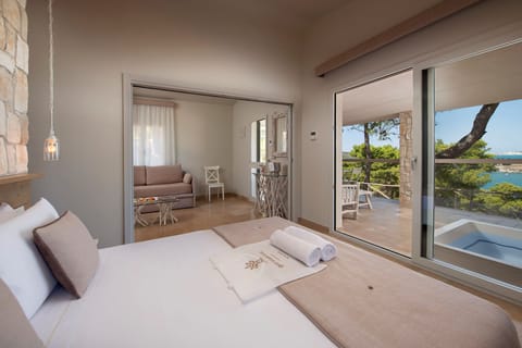 Panoramic Suite, 1 Queen Bed with Sofa bed, Terrace, Sea View | Desk, travel crib