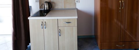 Sea view Family Appartment R1 | Private kitchen | Full-size fridge