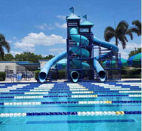 House, 3 Bedrooms | Pool