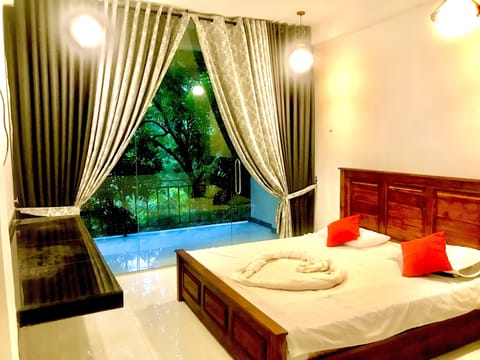 Deluxe Twin Room | Desk, laptop workspace, free WiFi
