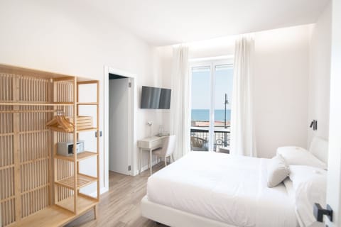 Superior Room | Desk, free WiFi, bed sheets