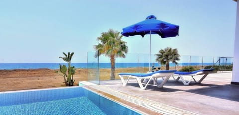Villa, 4 Bedrooms, Smoking | Pool | Outdoor pool