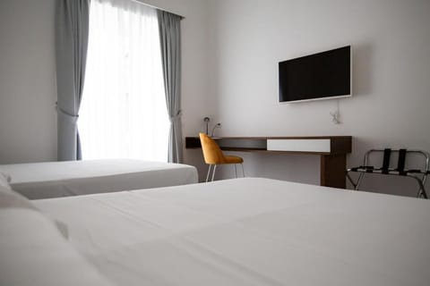 Quadruple Room | Soundproofing, free WiFi