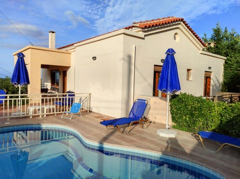 Villa, 3 Bedrooms, Smoking, Private Pool | Sundeck