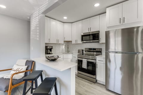 Apartment (1 Bedroom) | Interior