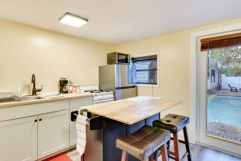 Apartment (0 Bedroom) | Interior