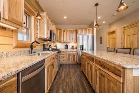 House (Multiple Bedrooms) | Property amenity